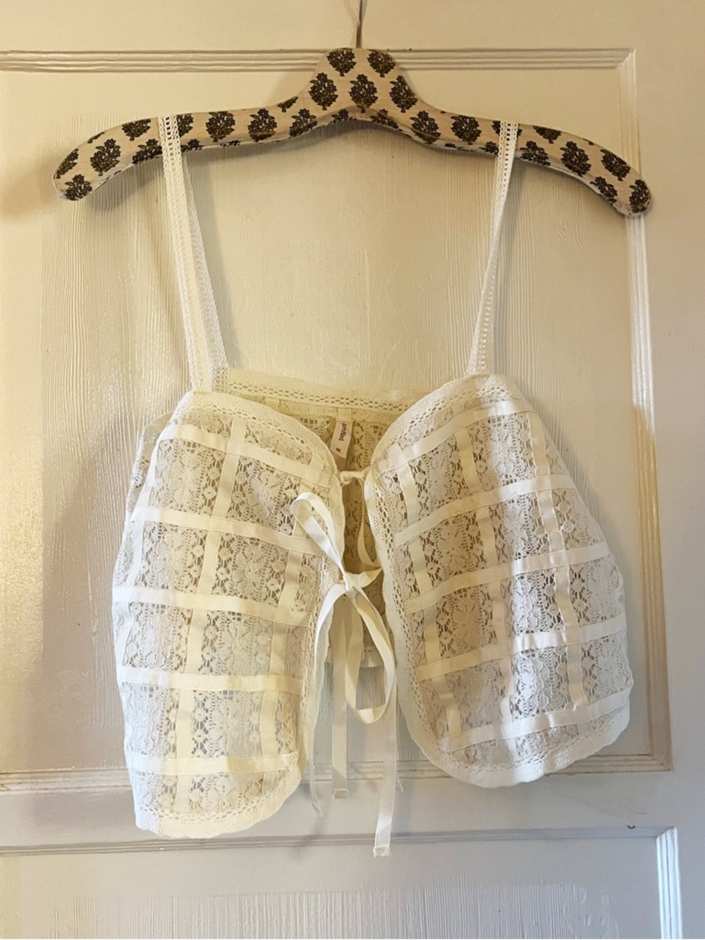 Anthropologie / LyreBird Lace Flyaway Cami - Picture 4 of 6